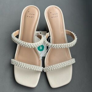 a new day Audra pearl mule heels size 8